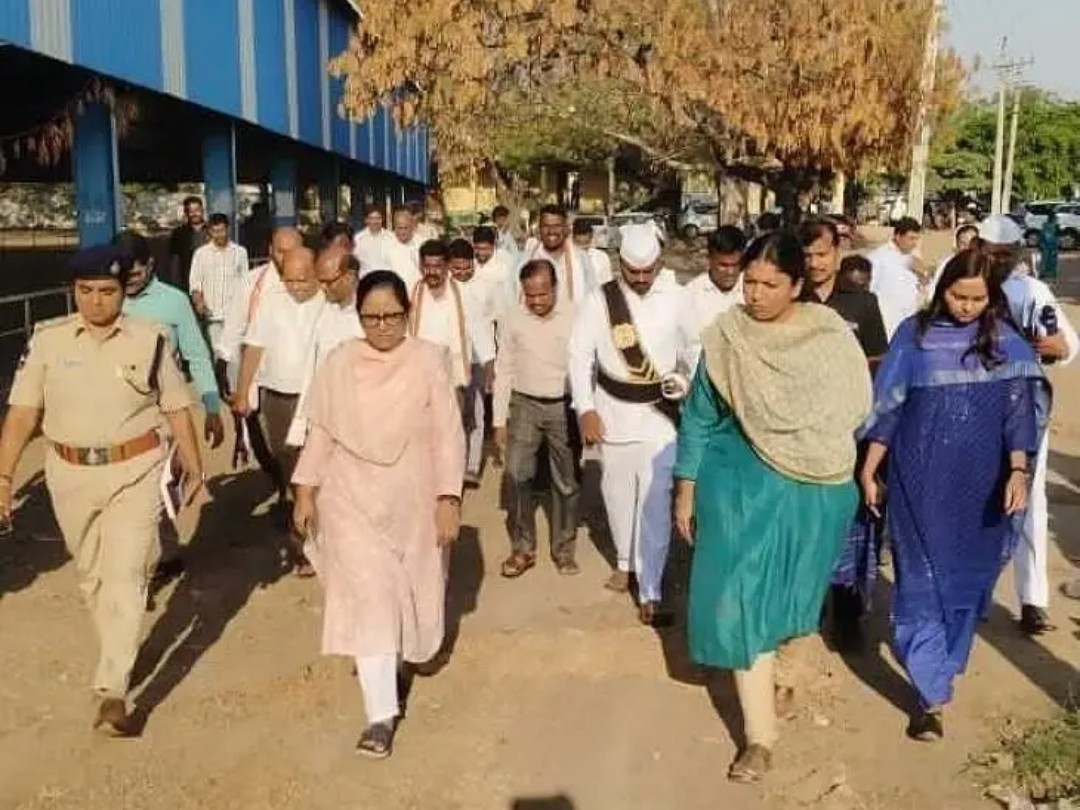 బ్రహ్మోత్సవాల ఏర్పాట్లను పర్యవేక్షించిన కలెక్టర్