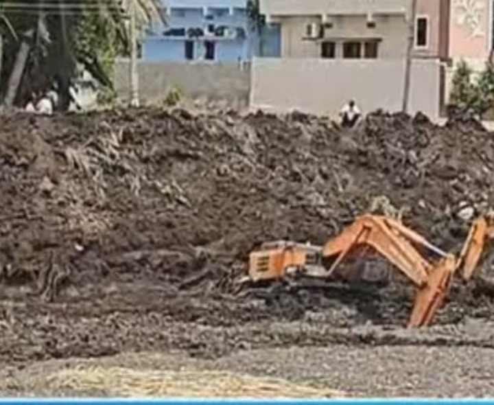 కొండముడి చెరువు సమస్యపై గ్రామస్తుల ఆందోళన