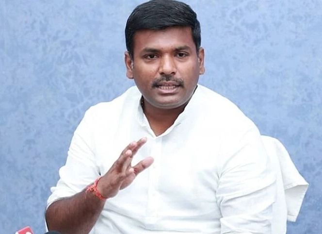 CBN విధానంలోకి షర్మిల వెళ్తున్నారు: అమర్నాథ్