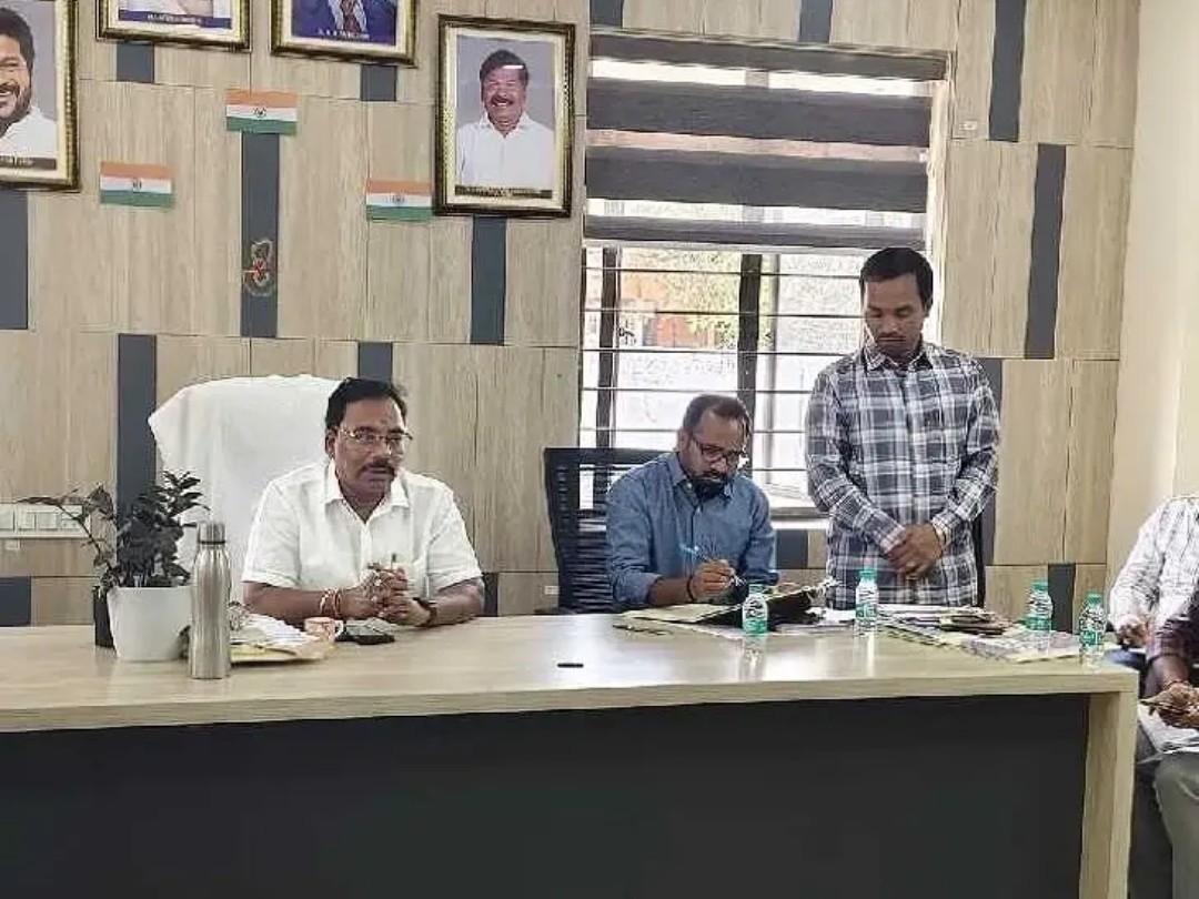 ‘మున్సిపాలిటీ పశువుల సంత వేలం పూర్తి’