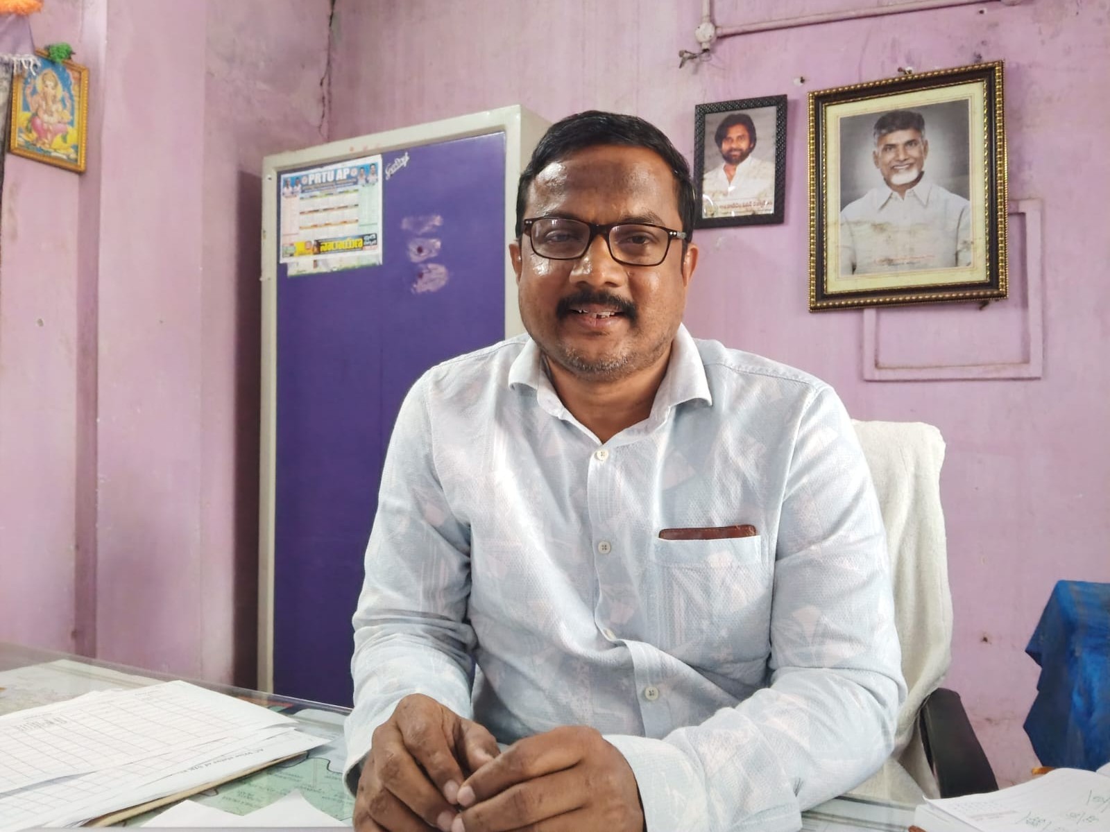 ‘భూ సర్వేలో సమస్యలను పరిష్కరించుకోండి’