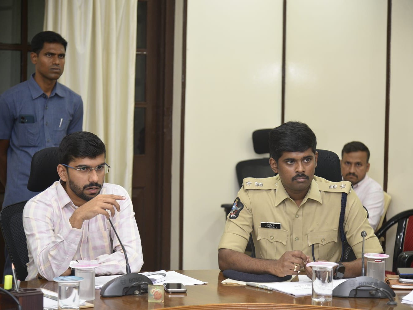 జిల్లాను మాదకద్రవ్య రహితంగా మార్చాలి: కలెక్టర్