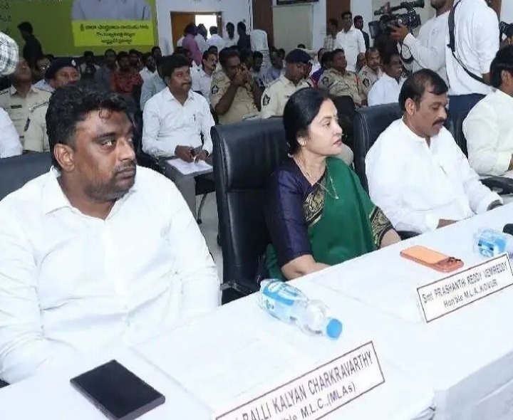 ‘తమిళ జాలర్ల సమస్యకు శాశ్వత పరిష్కారం చూపండి’