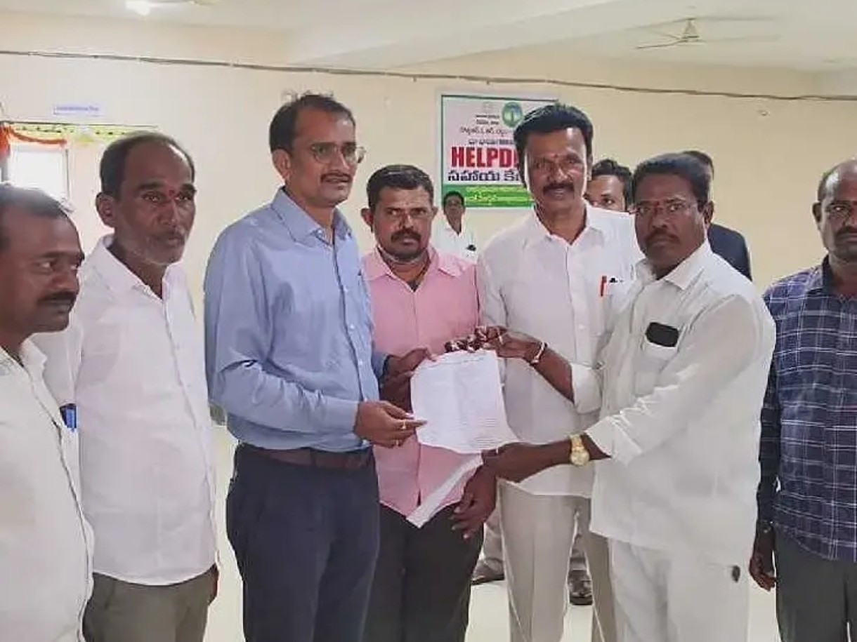 ఆరు గ్యారెంటీలపై ప్రభుత్వానికి చిత్తశుద్ధి లేదు: బీఆర్ఎస్