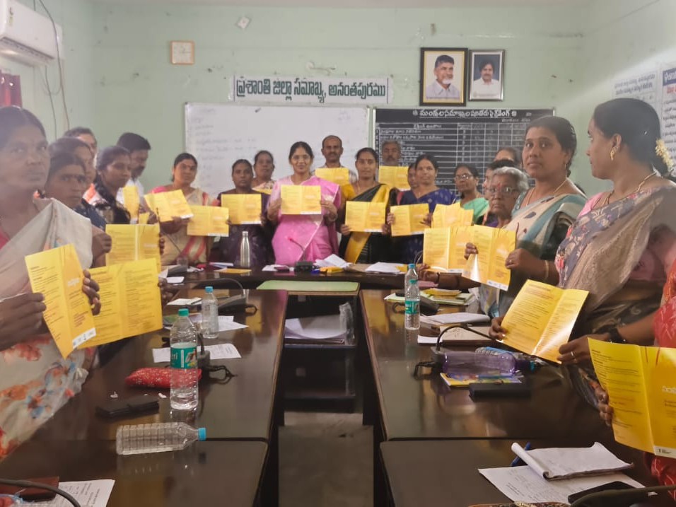 ‘సంపన్నకారి’ పథకాన్ని సద్వినియోగం చేసుకోండి: పీడీ