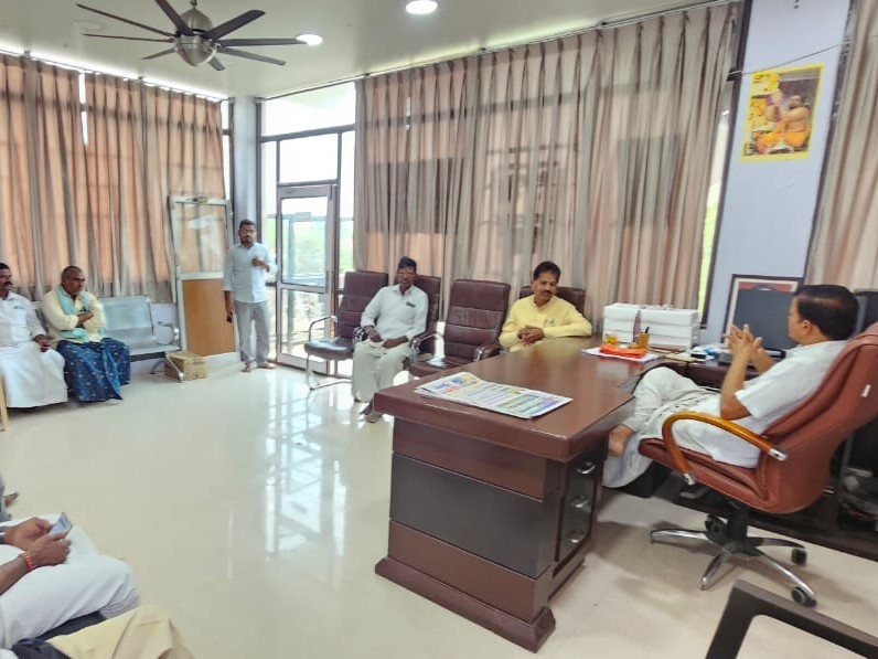 మార్కెట్ నిర్మాణానికి నాబార్డు ప్రతిపాదనలు