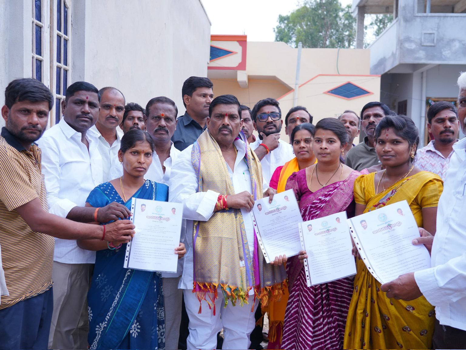 ‘అర్హులైన ప్రతి ఒక్కరికి ఇందిరమ్మ ఇళ్లు’
