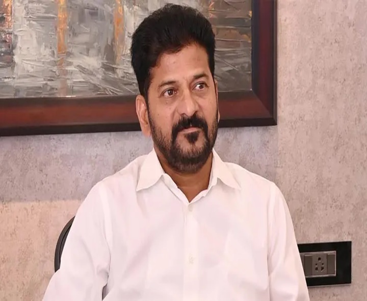 BJPలో సొంత పార్టీ నేతలపైనే నమ్మకం లేదు: రేవంత్