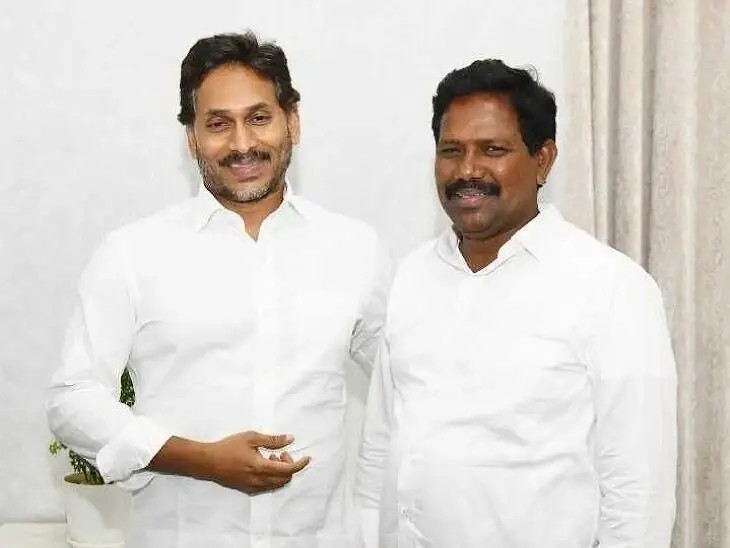 మాజీ సీఎంను కలిసిన తలారి వెంకటరావు