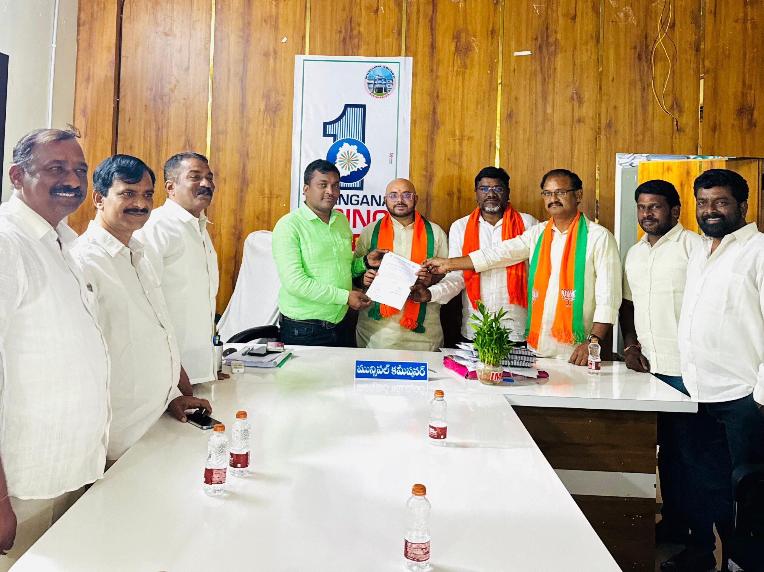 శ్రీరామనవమి ఏర్పాట్లు చేయాలని కమిషనర్‌కు వినతి