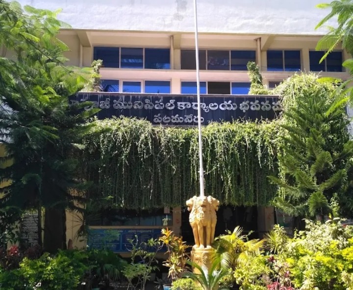 మున్సిపాలిటీలలో పెరగనున్న వార్డులు