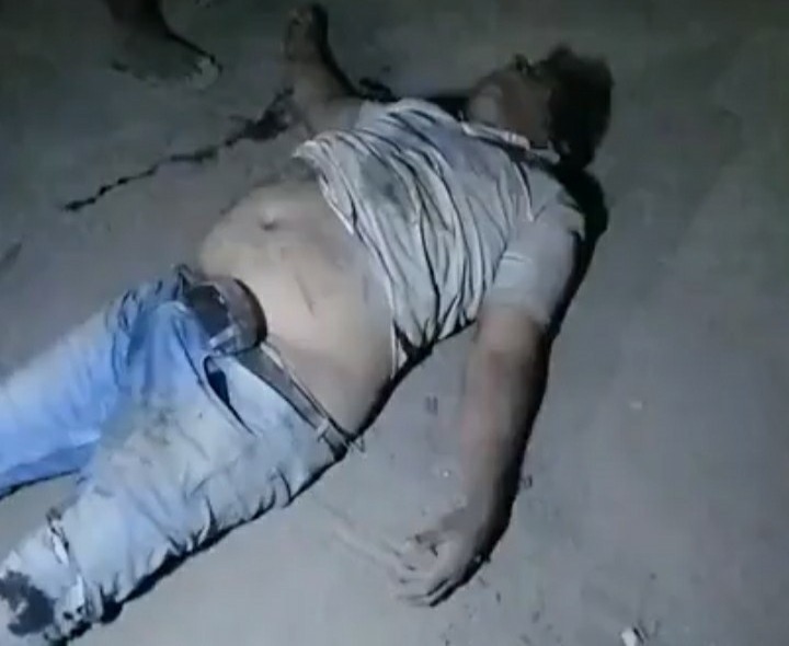 బైక్ అదుపుతప్పి వ్యక్తికి తీవ్ర గాయాలు