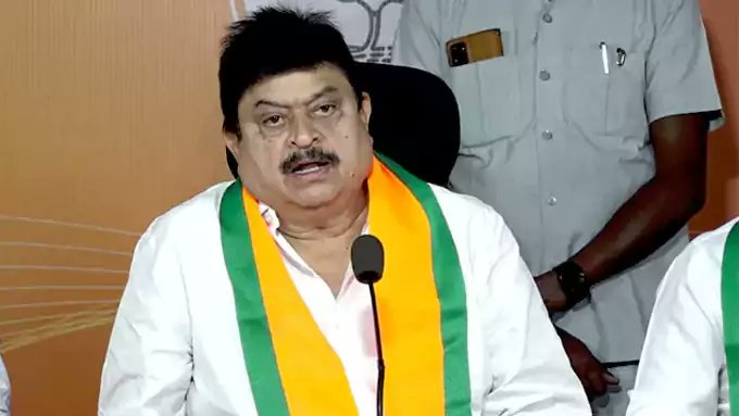 గవర్నర్‌ను కలిసిన బీజేపీ నేతలు
