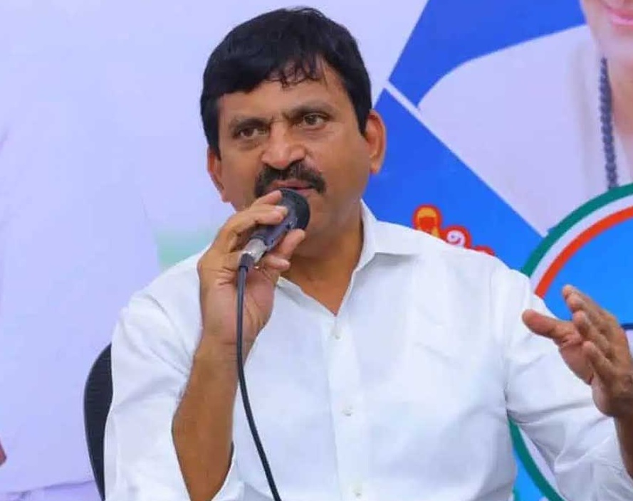 ఇందిరమ్మ ఇళ్లపై పొంగులేటి కీలక ప్రకటన