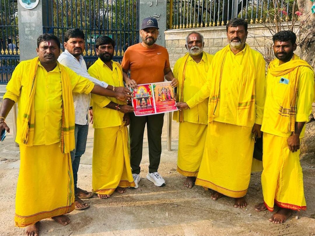 సీతారామచంద్ర ఆలయ నిర్మాణానికి రూ.50 వేల విరాళం