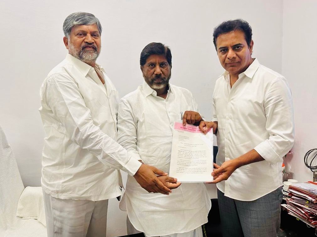 ఉప ముఖ్యమంత్రిని కలిసిన కేటీఆర్