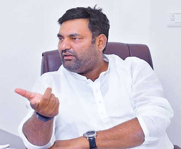 ఇప్ప సారా తాగి 100 ఏళ్లు బతికేవారు: ఎమ్మెల్యే