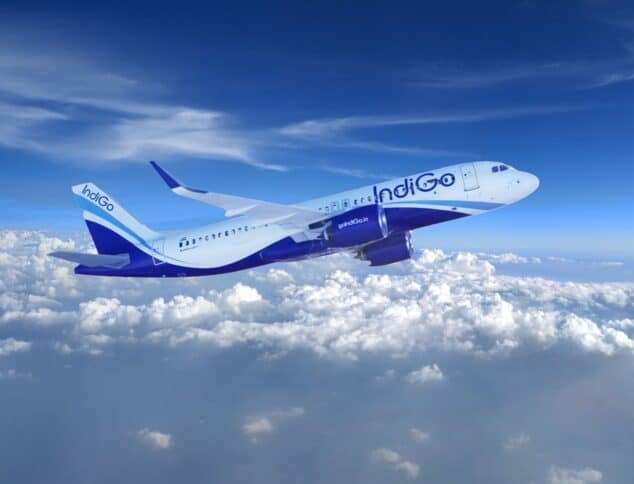 విమాన సర్వీసులపై యుద్ధ ప్రమాదం: ఇండిగో