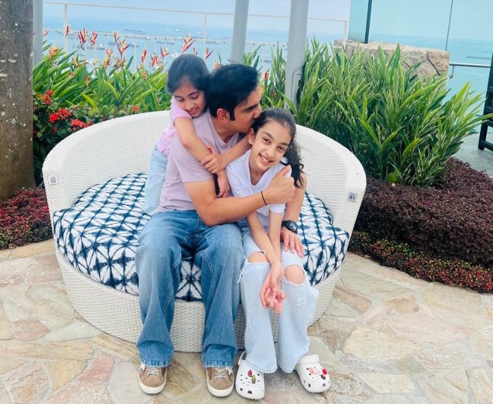 ఫ్యామిలీతో కలిసి గంభీర్ సింగపూర్‌ టూర్