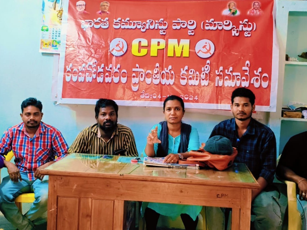 ఆర్కా రిసార్ట్స్‌పై విచారణకు డిమాండ్