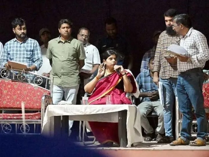 ‘శిక్షణకు గైర్హాజరైన బీఎల్ఓలపై కలెక్టర్ ఆగ్రహం’