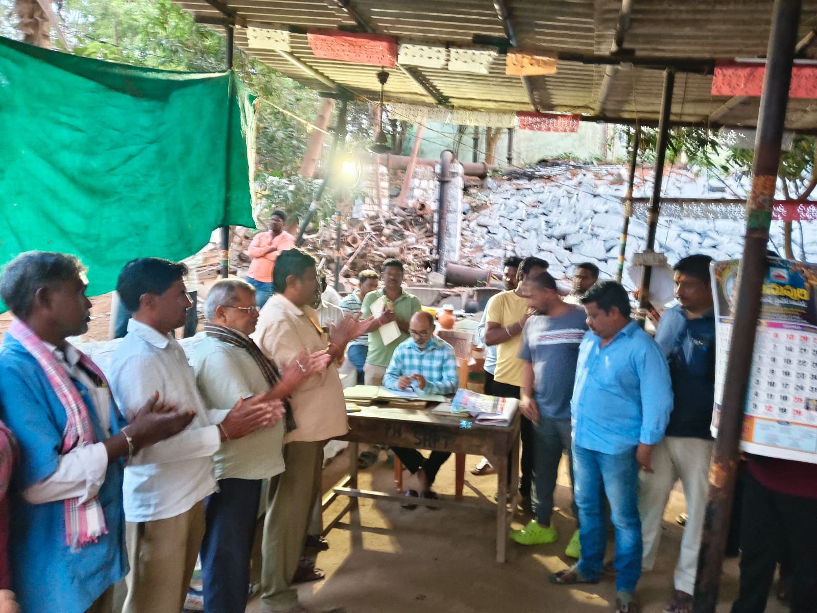 మున్సిపల్ ఔట్ సోర్సింగ్ ఉద్యోగుల మహాధర్నా పోస్టర్ ఆవిష్కరణ