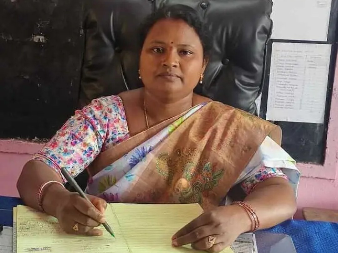 గురుకుల పాఠశాలల్లో 52 మంది విద్యార్థులకు సీట్లు