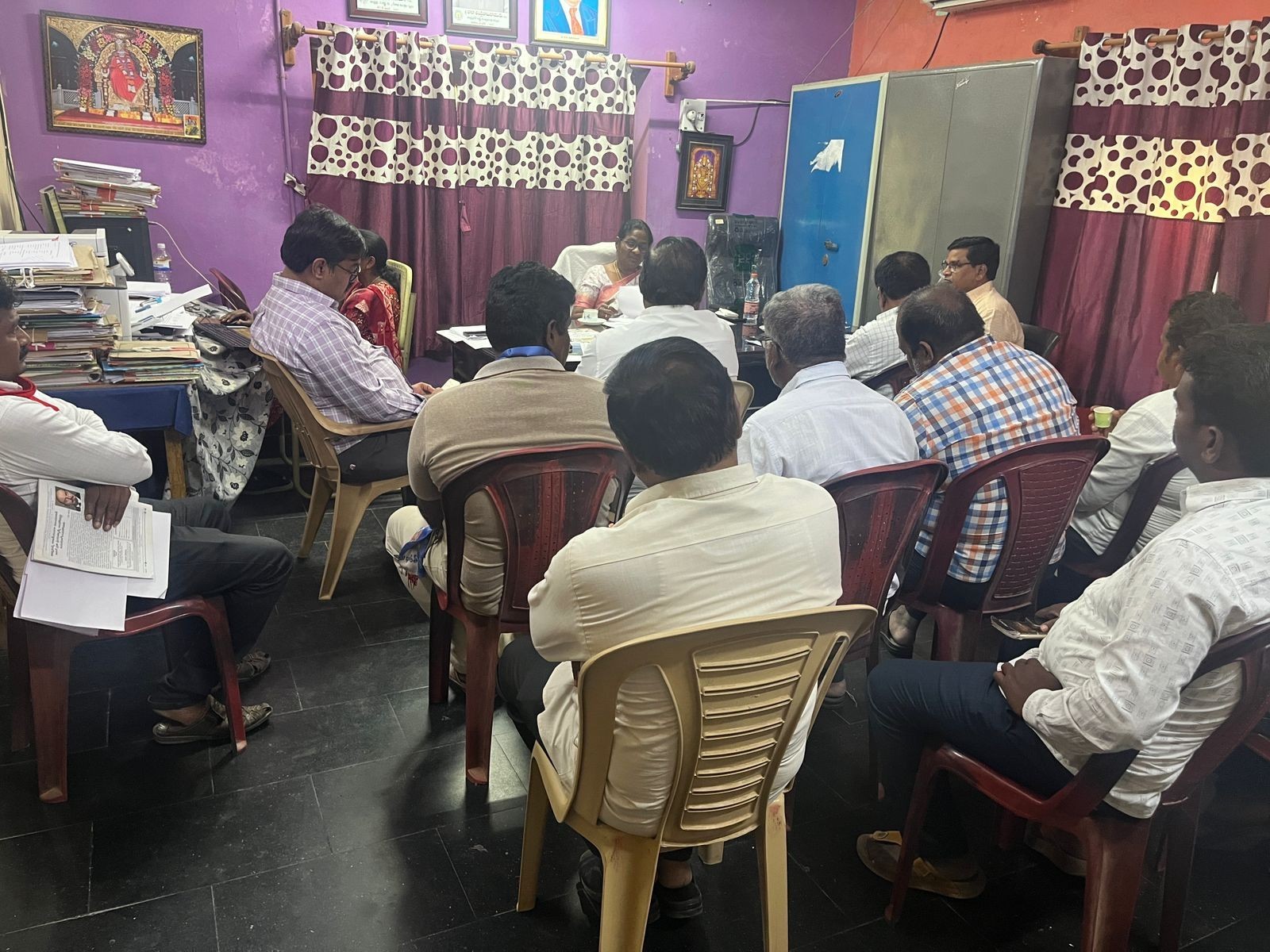 ఓటరు నమోదుపై రాజకీయ పార్టీలతో సమావేశం