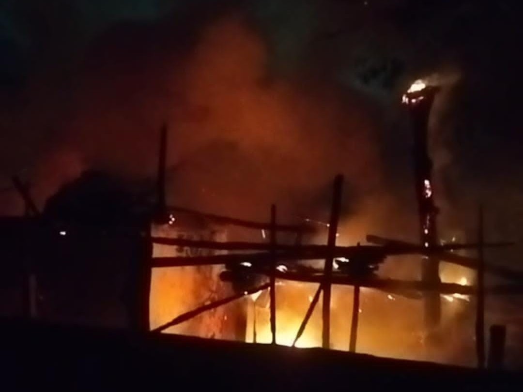 హుస్సేన్ పురంలో భారీ అగ్ని ప్రమాదం