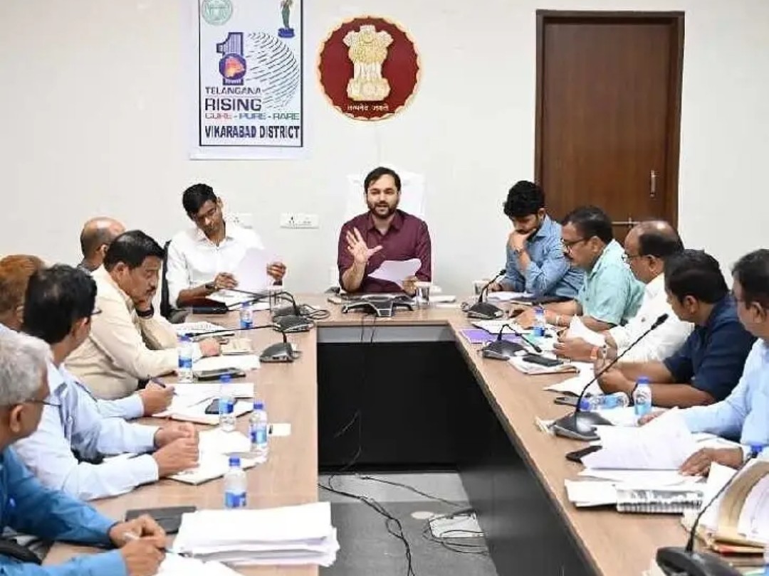 99 రోజుల ప్రణాళిక పకడ్బందీగా అమలు చేయాలి: కలెక్టర్