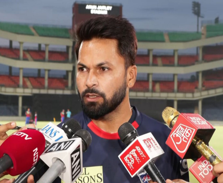 షమీ నుంచి చాలా నేర్చుకున్నా: ముకేష్