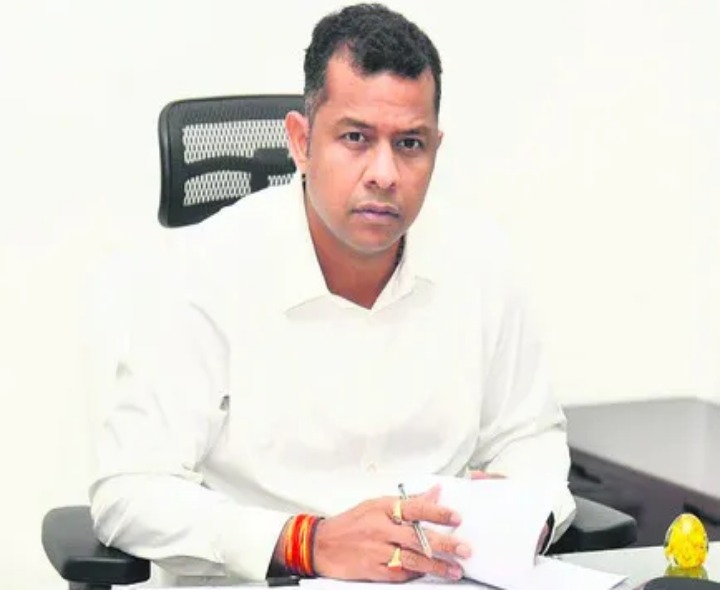 నెల్లూరు కలెక్టరేట్లో కంట్రోల్ రూమ్ ఏర్పాటు