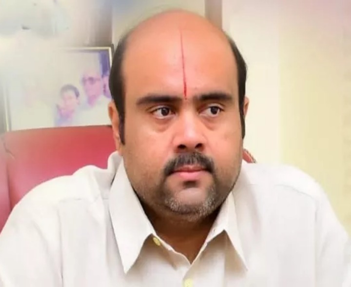 ‘మిట్టల్ స్టీల్ ప్లాంట్తో నిరుద్యోగ యువతకు ఉపాధి’