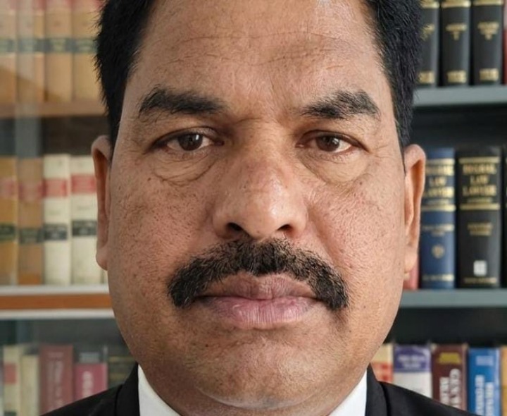 బార్ అసోసియేషన్ అధ్యక్షుడుగా రవికిరణ్ ఎన్నిక