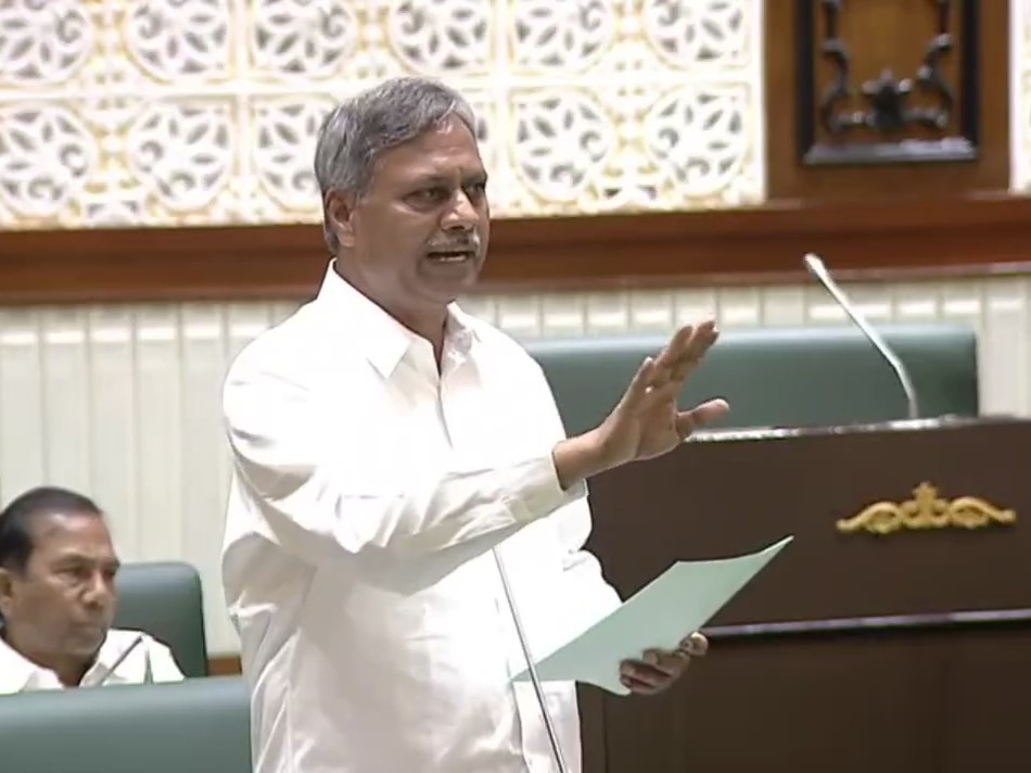 ఒకేసారి ప్రమోషన్ వచ్చేలా చూడాలి: ఎమ్మెల్యే