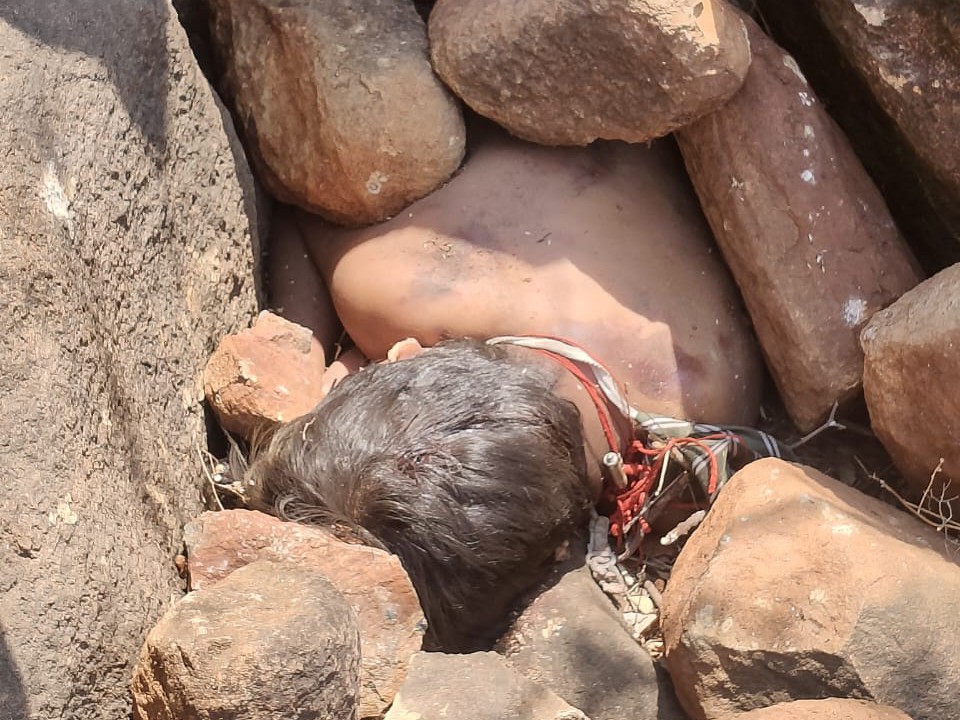 యాడికిలో ఐదేళ్ల బాలుడు దారుణ హత్య