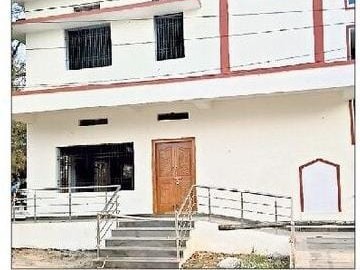 నాగిరెడ్డిపల్లి సచివాలయంపై ప్రజల ఆగ్రహం