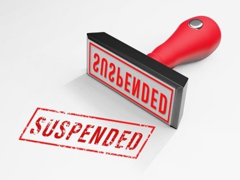 విద్యార్థినితో అసభ్య ప్రవర్తన.. టీచర్ SUSPEND