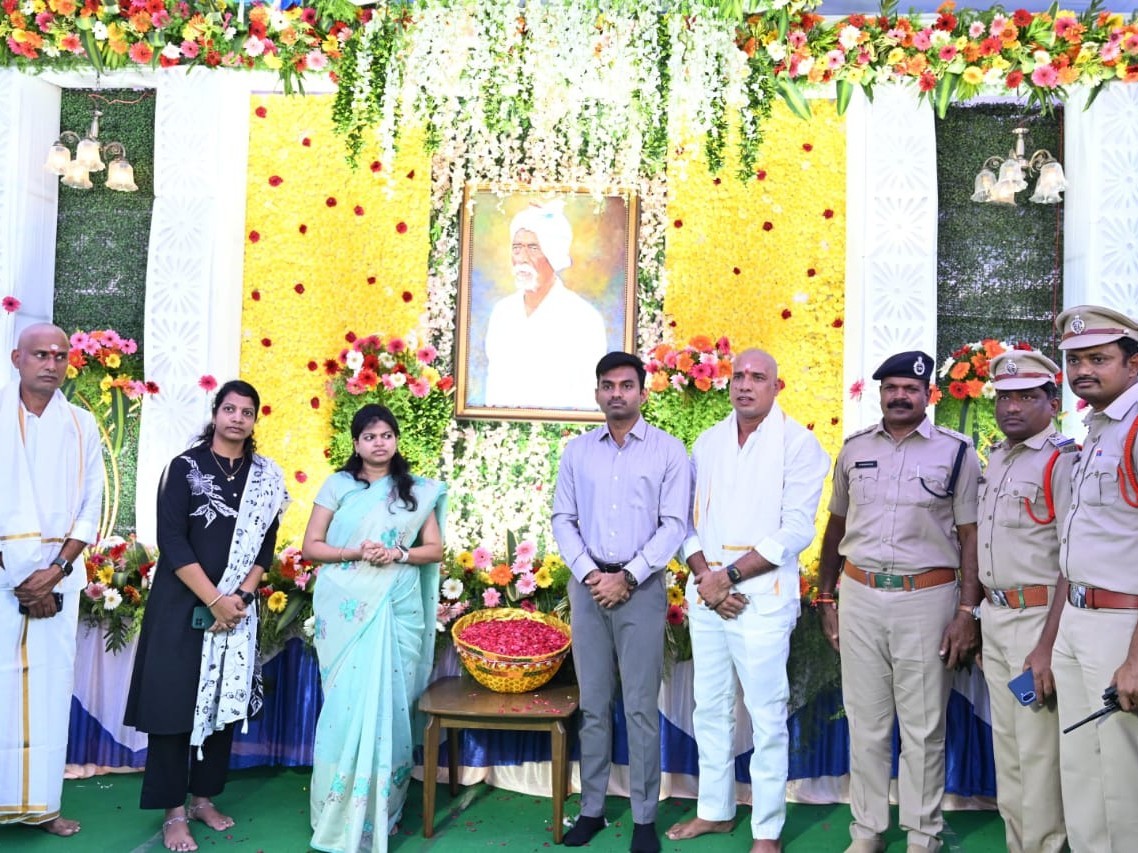 హుస్సేన్ నాయక్‌ను పరామర్శించిన కలెక్టర్