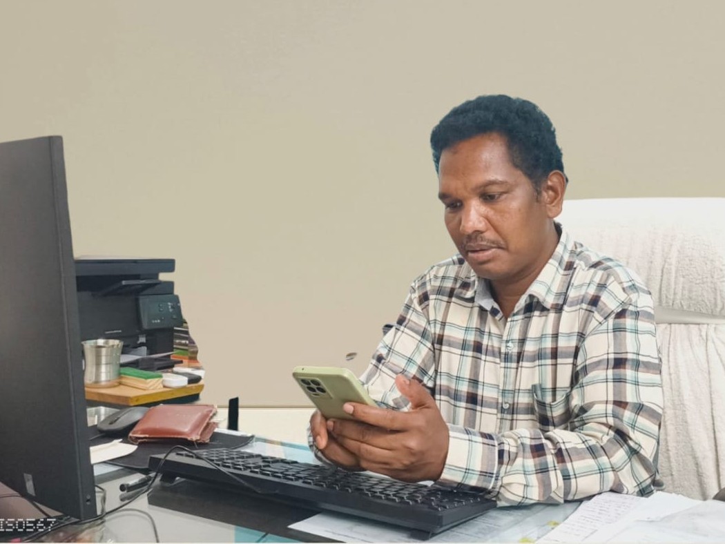 ‘పిల్లలను ప్రభుత్వ స్కూల్స్‌లో చేర్పించాలి’