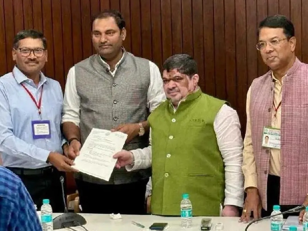 రవాణా వ్యవస్థను మెరుగుపరచండి: ఎమ్మెల్యే