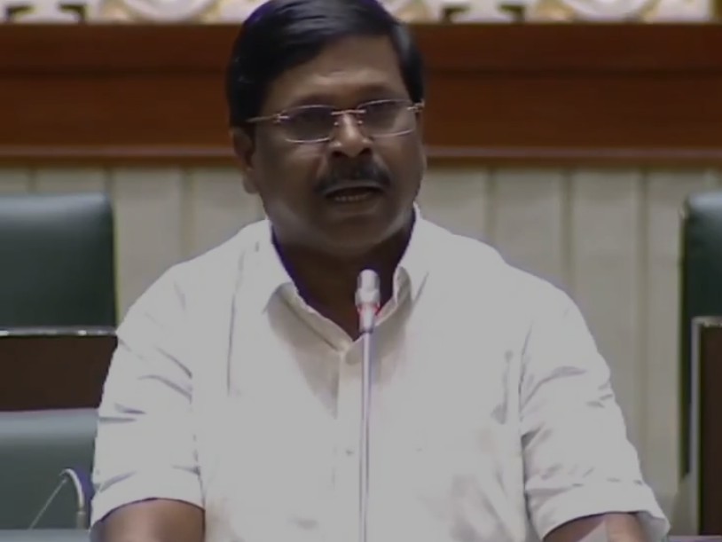 సాగునీటి ప్రాజెక్టులను పూర్తి చేయాలి: ఎమ్మెల్యే