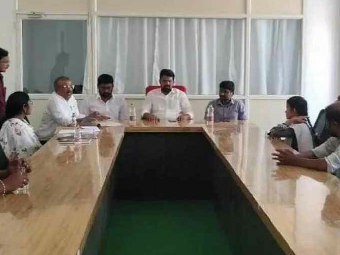 ముగిసిన తైబజార్, షాపుల బహిరంగ వేలం