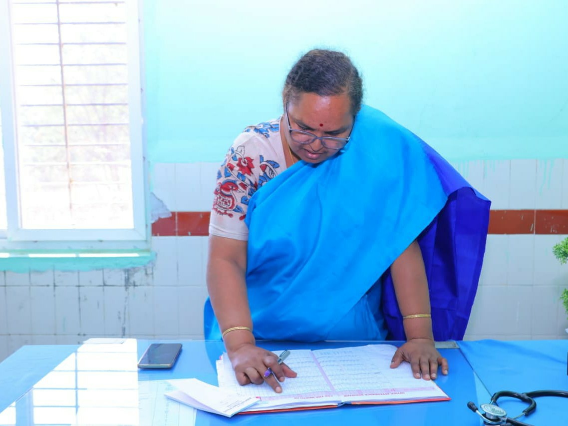 రోగులకు మెరుగైన సేవలు అందించాలి: కలెక్టర్