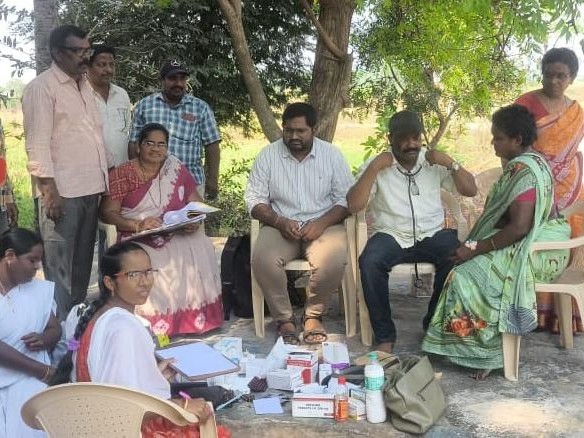 కూచివాడపాలెంలో ఉచిత వైద్య శిబిరం