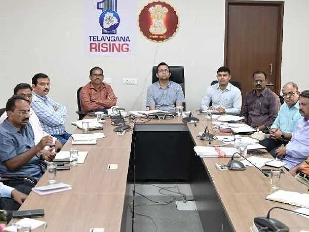 పరిపాలనలో రెవెన్యూ వ్యవస్థ అత్యంత కీలకం: కలెక్టర్