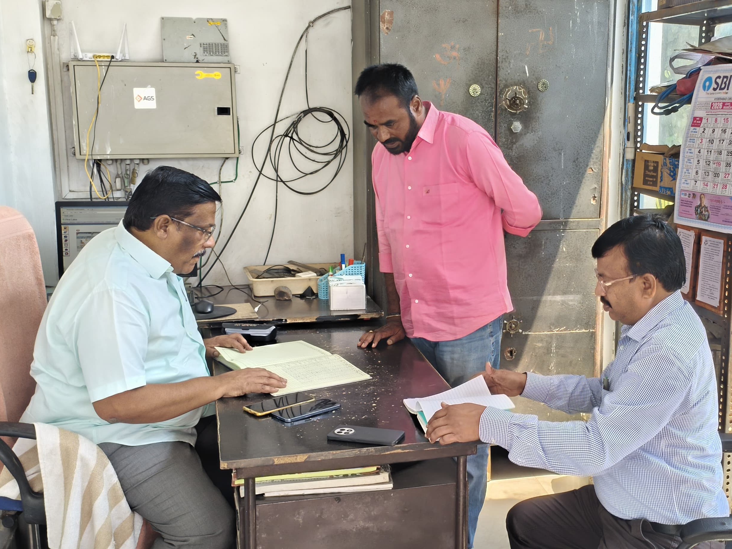 “అవసరానికి మాత్రమే ఇంధనం కొనుగోలు చేయాలి”