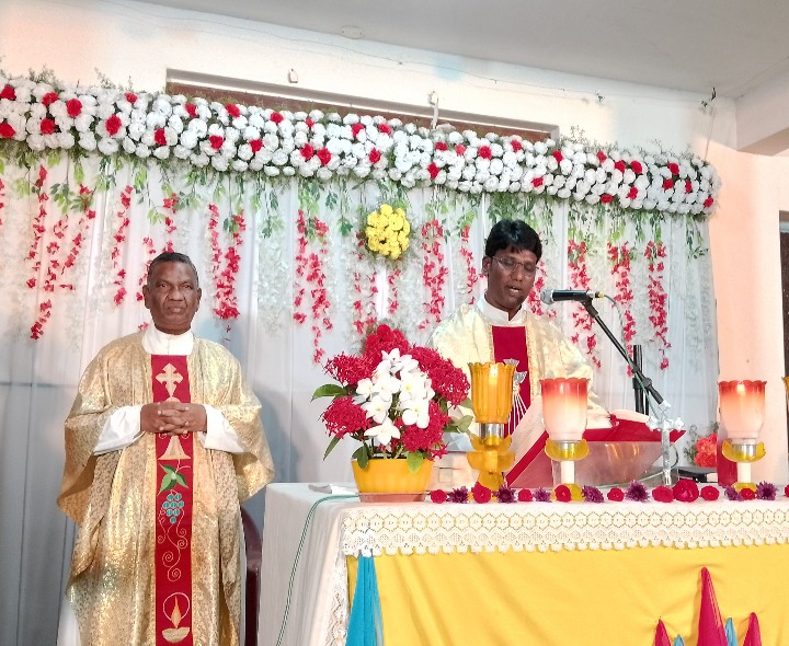 యేసు తిరు హృదయ మహోత్సవాలు  ప్రారంభం