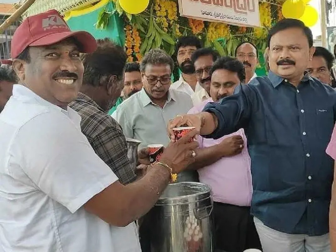 గూడూరులో చలివేంద్రాలను ప్రారంభించిన ఎమ్మెల్యే