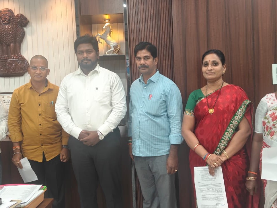 నగరపాలక సంస్థలో పదోన్నతులు